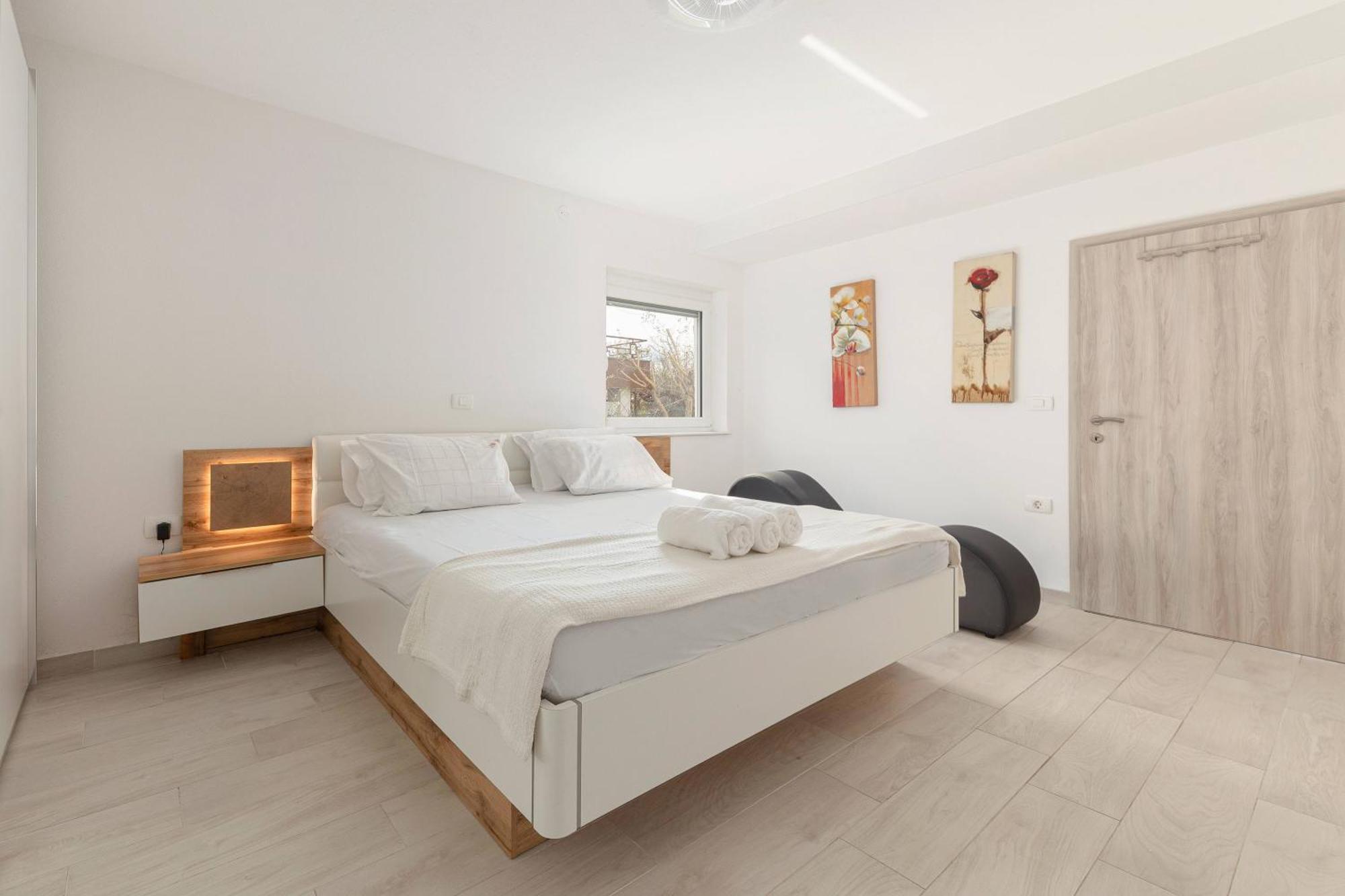 Bright Apartment Копер Екстер'єр фото