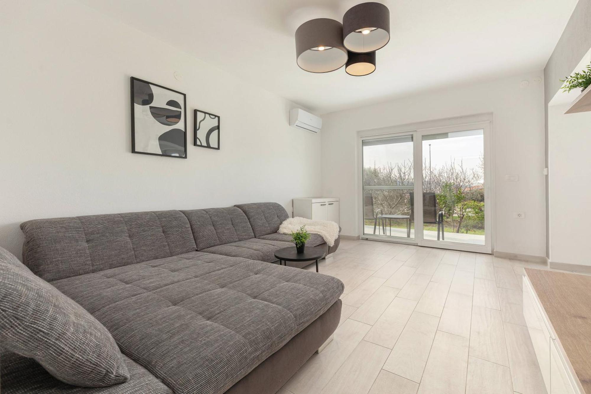 Bright Apartment Копер Екстер'єр фото